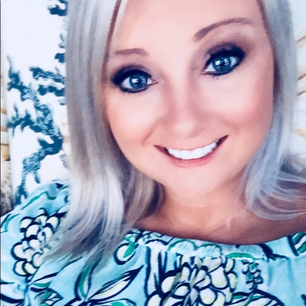 Meet your Posher, Amy